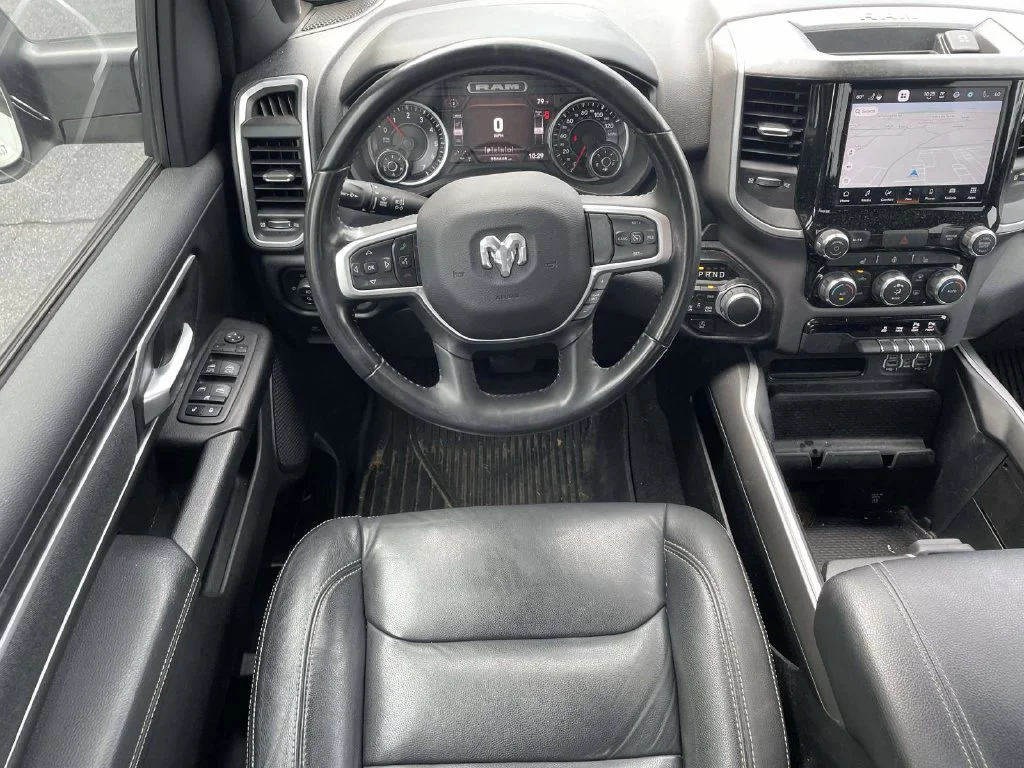 Used 2022 White Ram Big Horn/Lone Star image 18