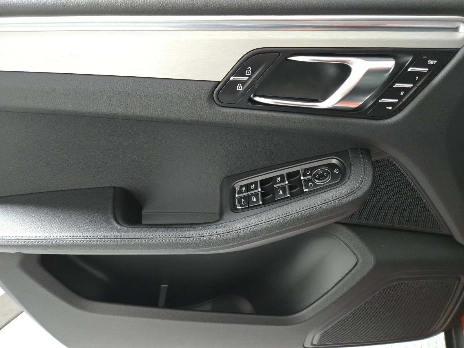 Used 2022 Papaya Metallic Porsche S image 21