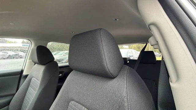 New 2027 Platinum White Pearl Honda LX image 22