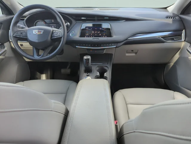 Used 2019 Blue Cadillac Luxury image 23