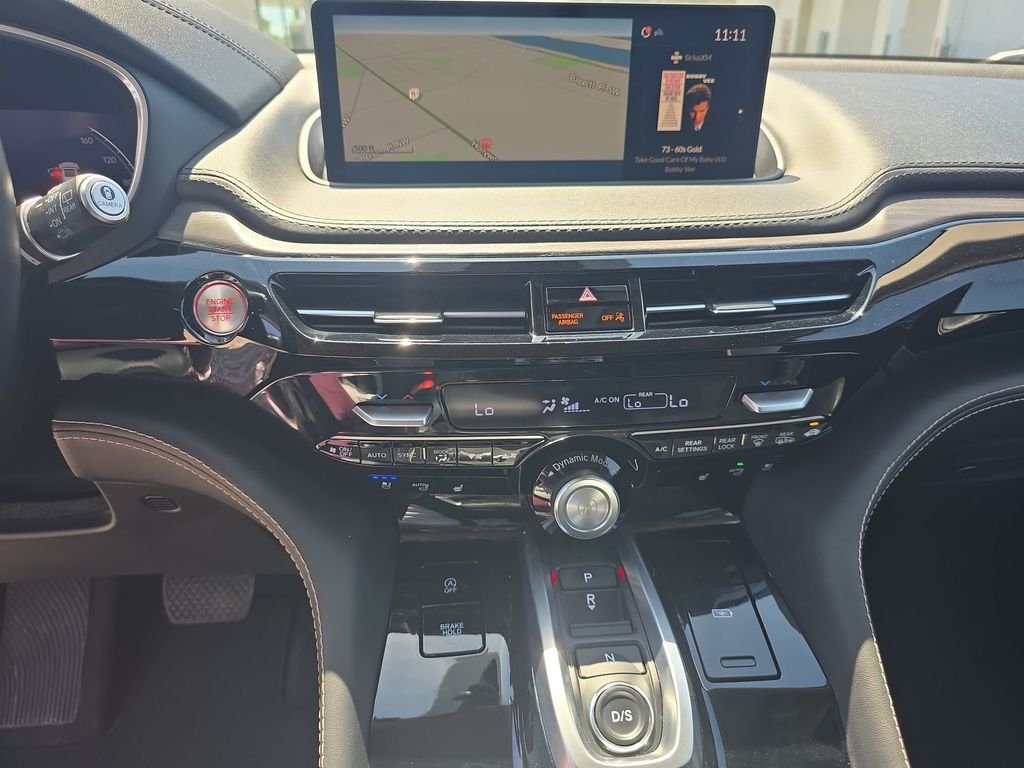 Used 2023  Acura Advance image 24