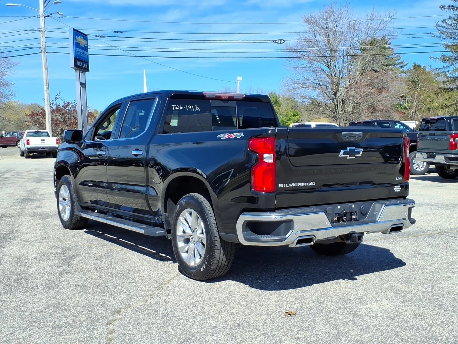 2021 Chevrolet Silverado 1500 LTZ - Photo 7