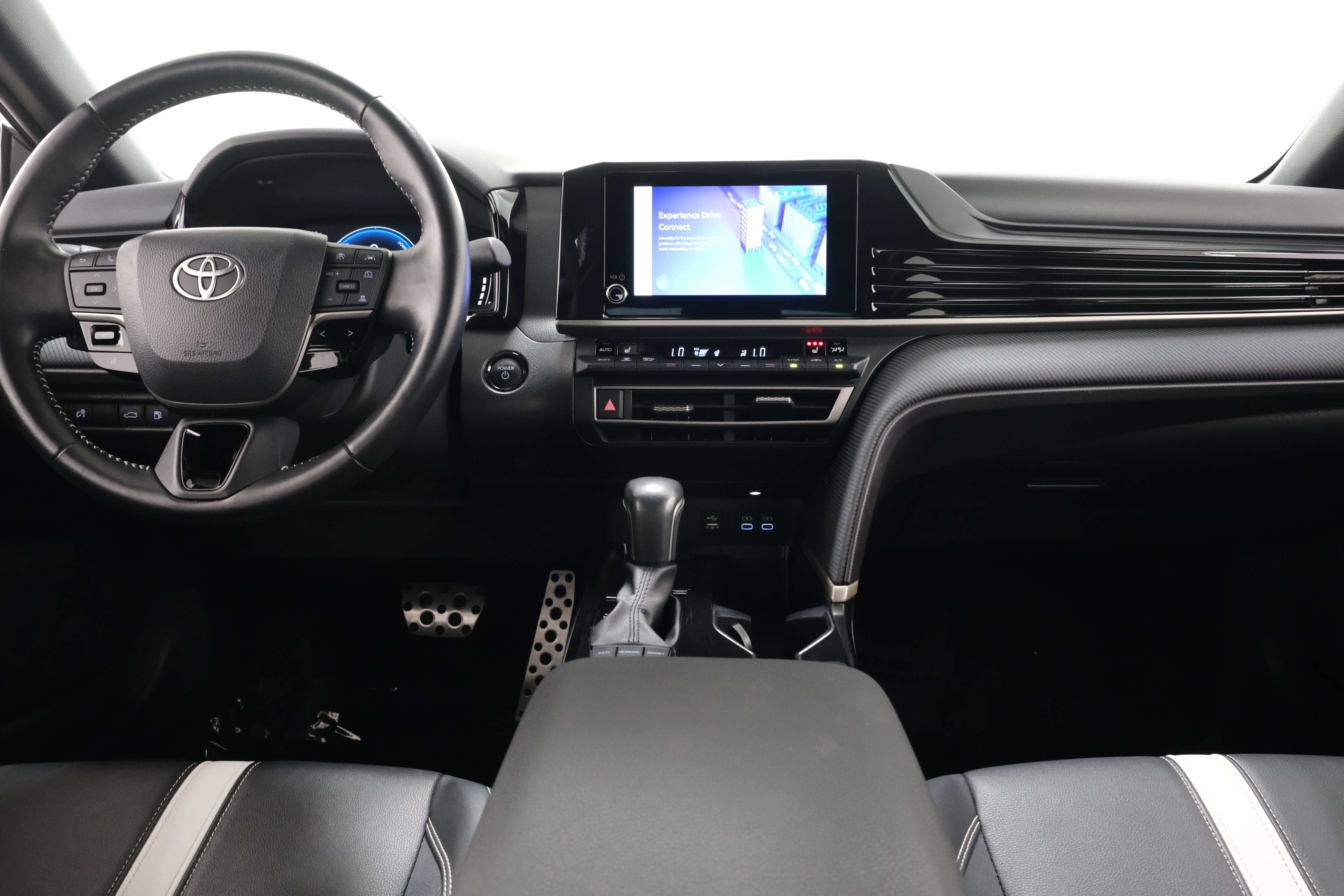 Used 2025 Heavy Metal Toyota SE image 10