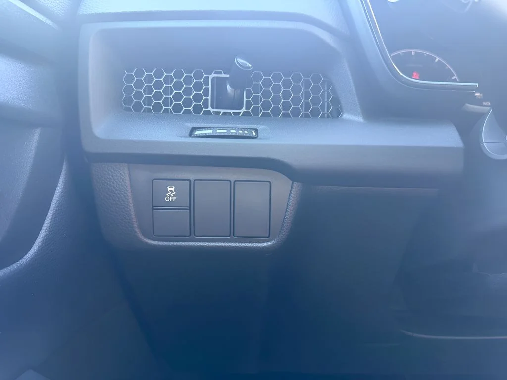 Used 2025 Silver Honda LX image 20