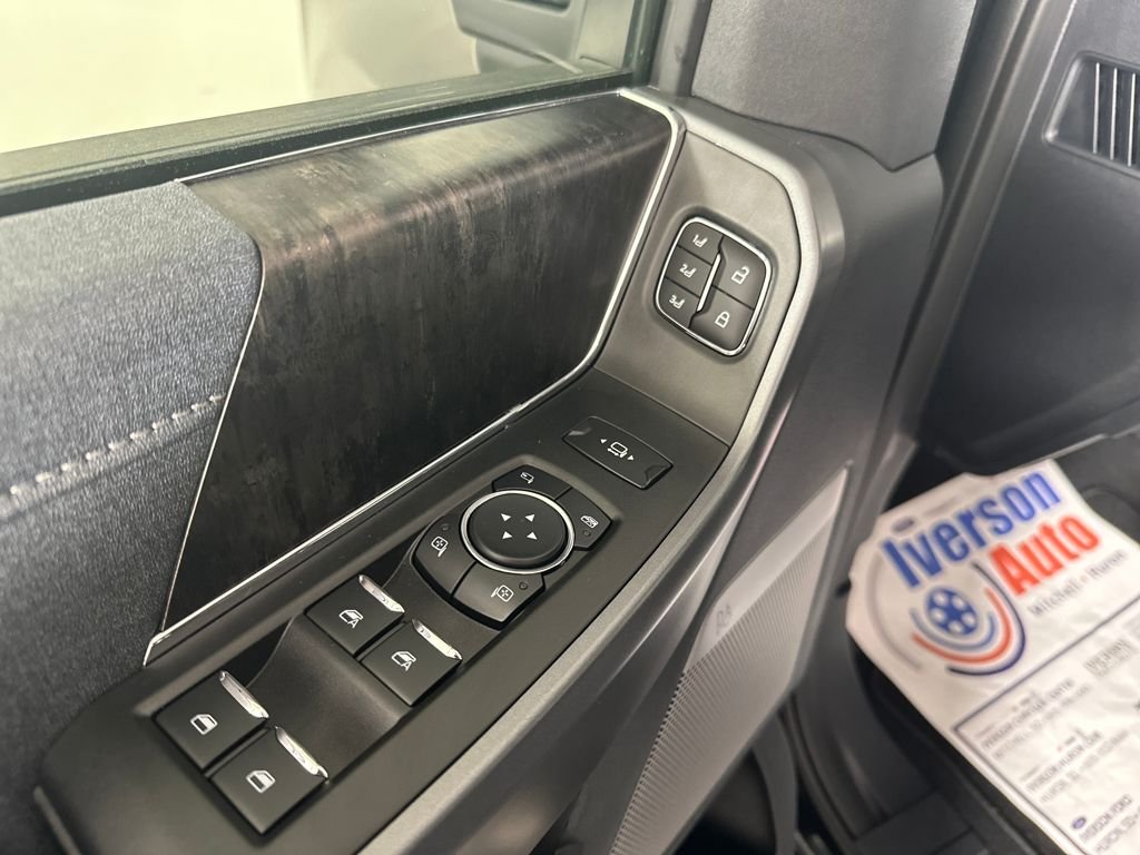 2026 Ford F-350 Super Duty Lariat - Photo 14