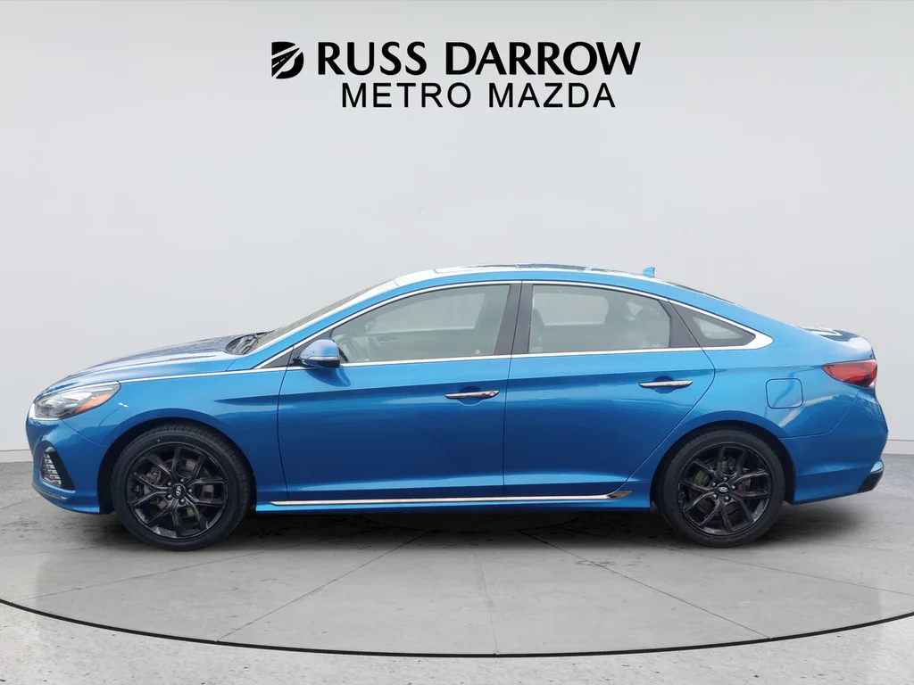 Used 2018 Blue Hyundai Limited image 2