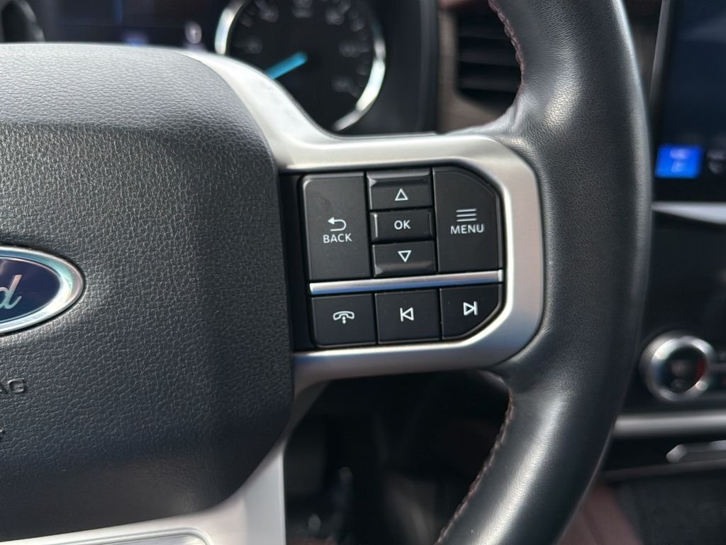 Used 2024 White Ford Limited image 22