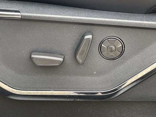 New 2026 Agate Black Metallic Ford F-250® Platinum® image 19