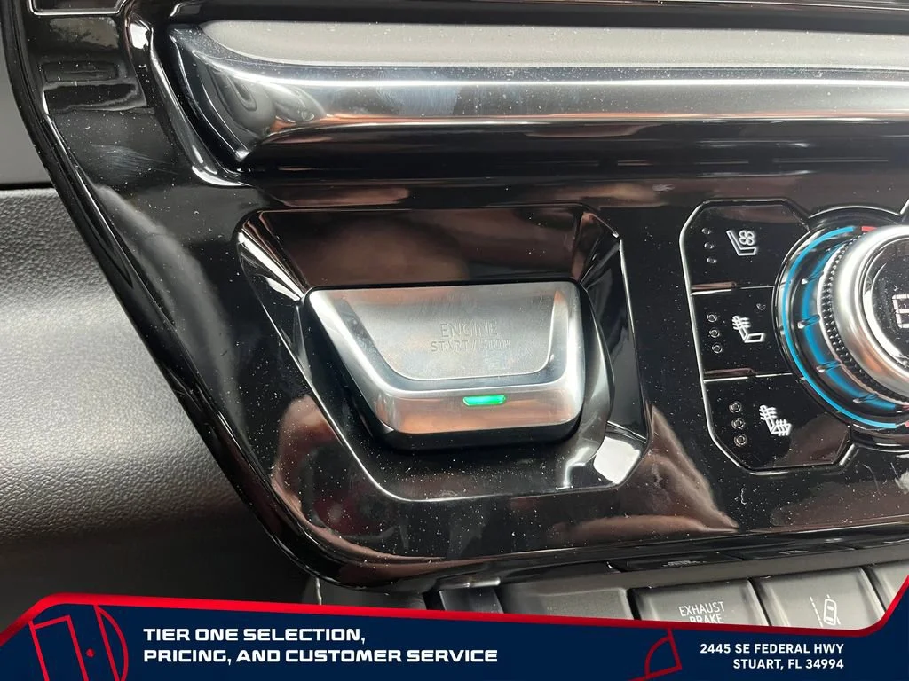 New 2026 Glacier White Tricoat GMC Denali Ultimate image 28