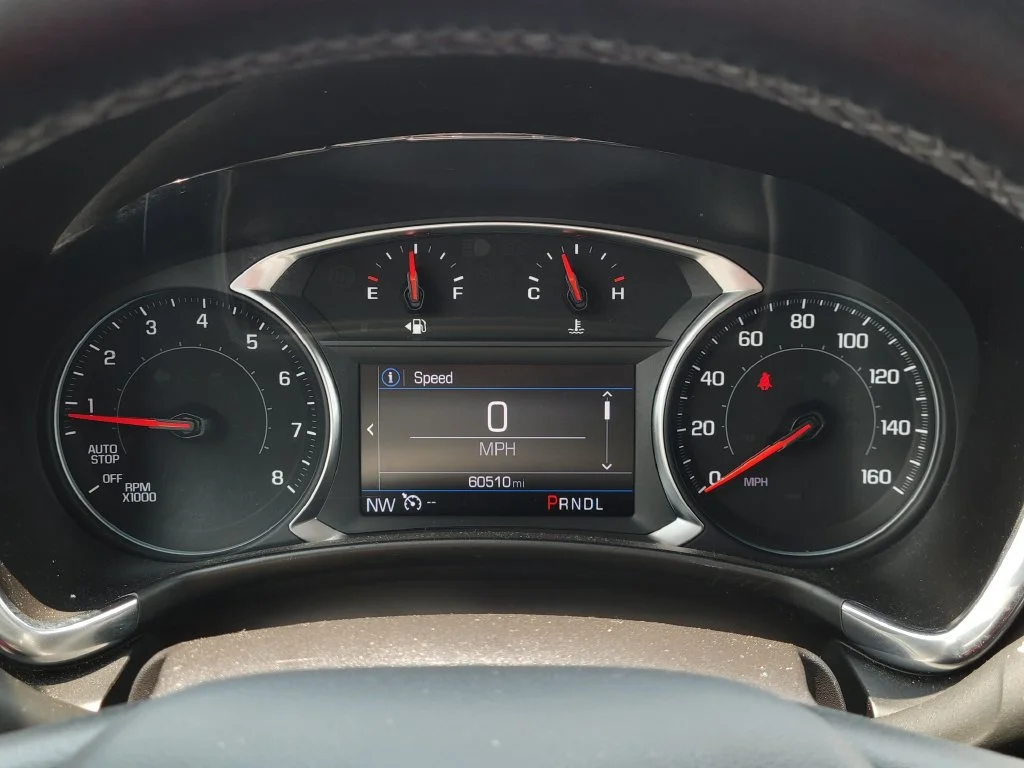 Used 2024 Mosaic Black Metallic Chevrolet LT image 33