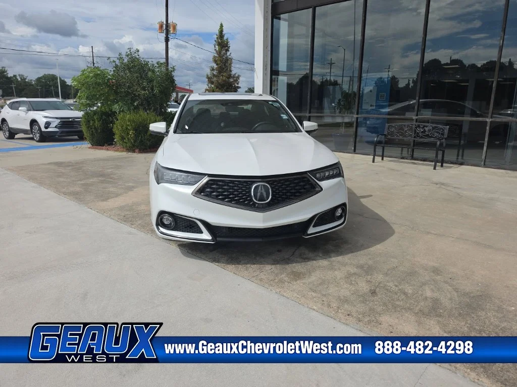 Used 2020 White Acura 3.5L A-Spec Pkg image 2