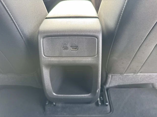 Used 2025 White Chevrolet LT image 18