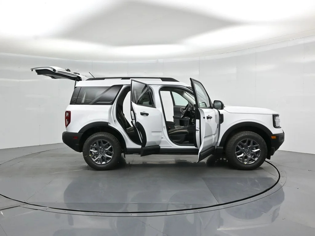 New 2026 White Ford Big Bend image 4
