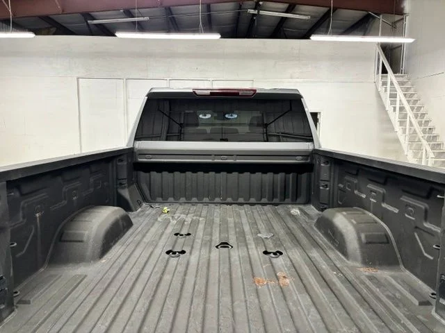 Used 2025 Silver GMC Pro image 24