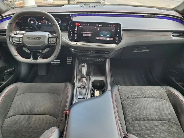 Used 2024 Silver Dodge R/T Scat Pack image 19