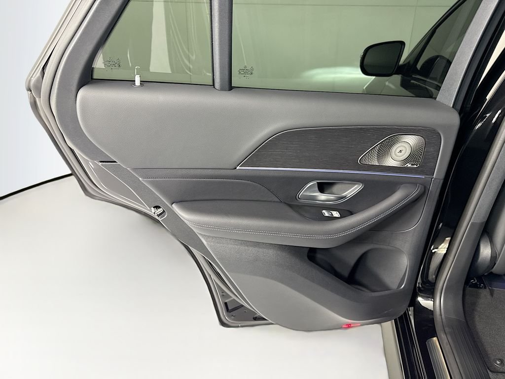 New 2026 Obsidian Black Mercedes-Benz GLE 450 Coupe image 27
