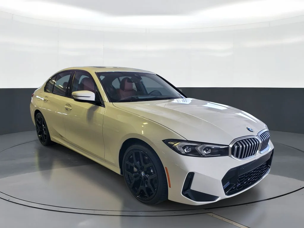 New 2026 Alpine White BMW 330i image 2