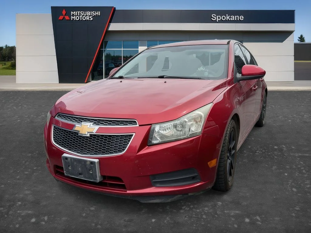 Used 2013 Crystal Red Tintcoat Chevrolet 2LT image 3