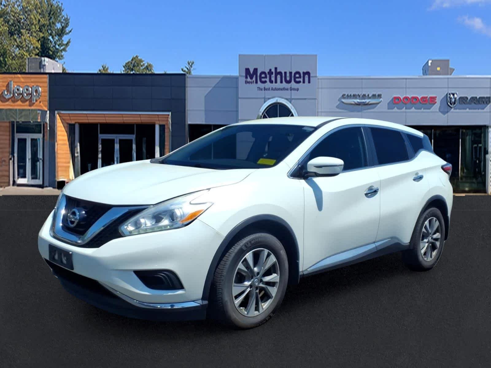 Used 2017 Pearl White Nissan S image 4
