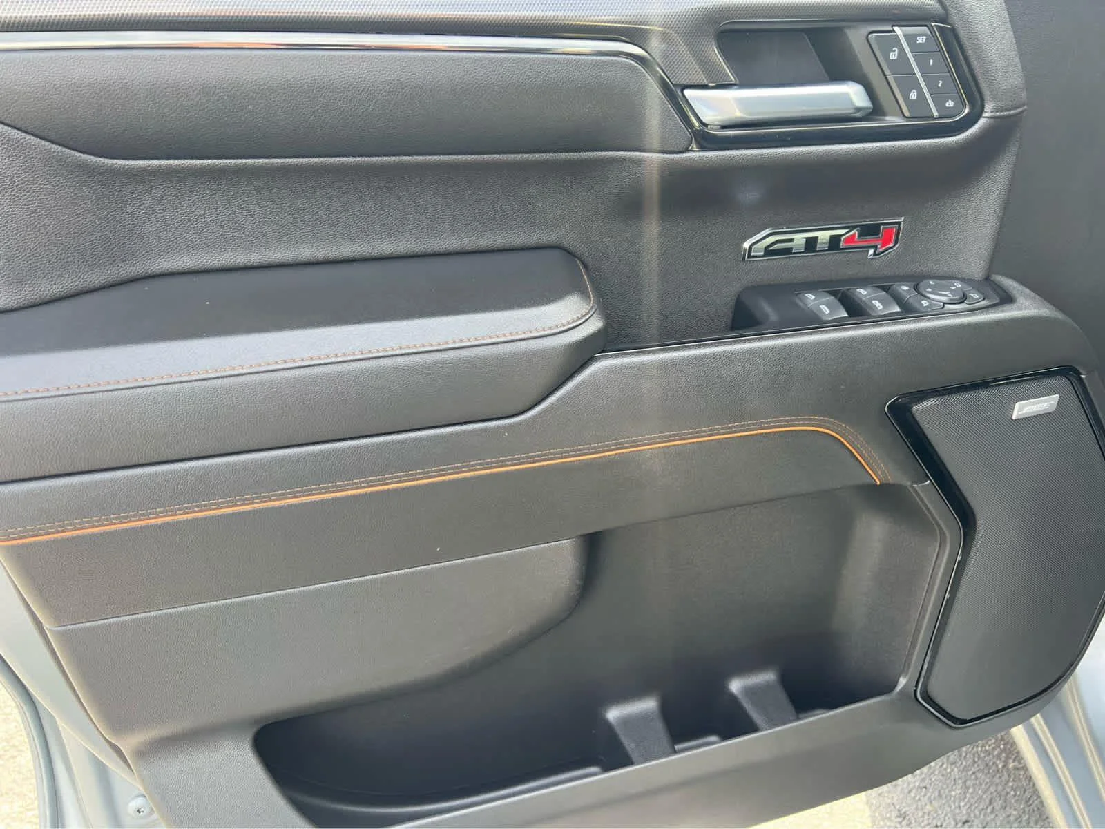 Used 2023 Sterling Metallic GMC AT4 image 15