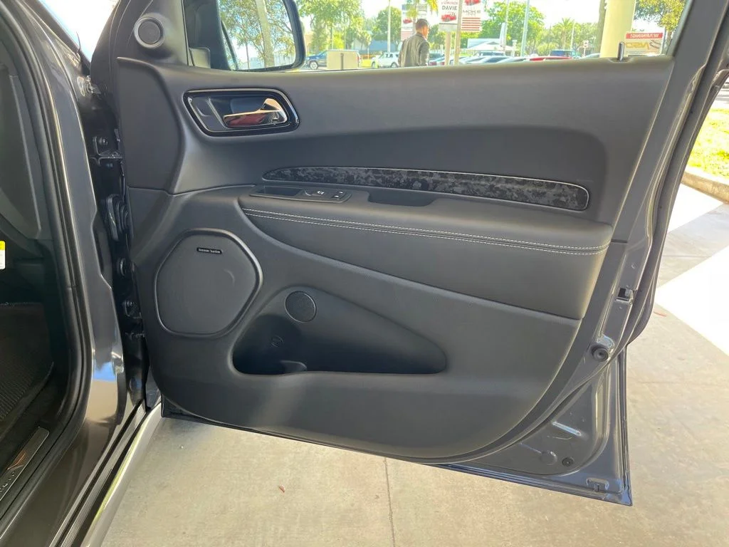 New 2023 Vapor Gray Exterior Paint Dodge SRT Hellcat image 28