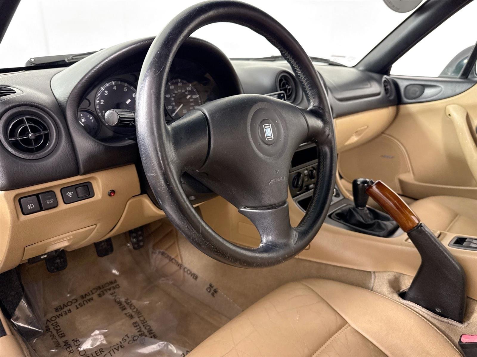 Used 1999 Emerald Mica Mazda Base image 4