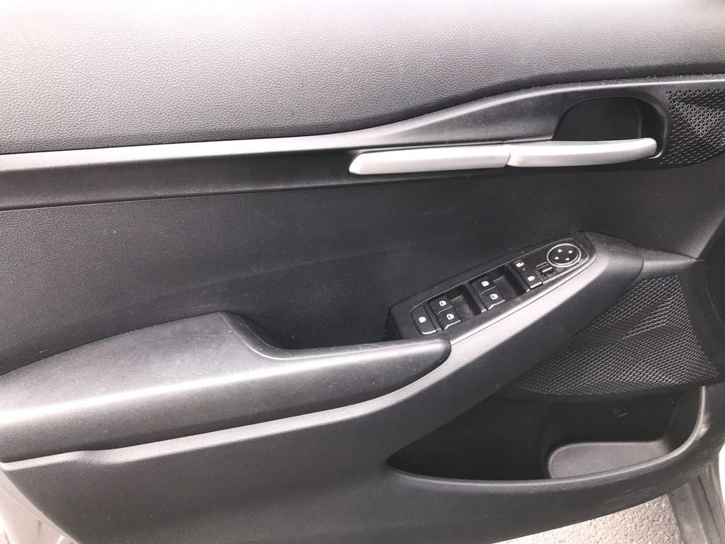 Certified Used 2024 Gray Kia LX image 12