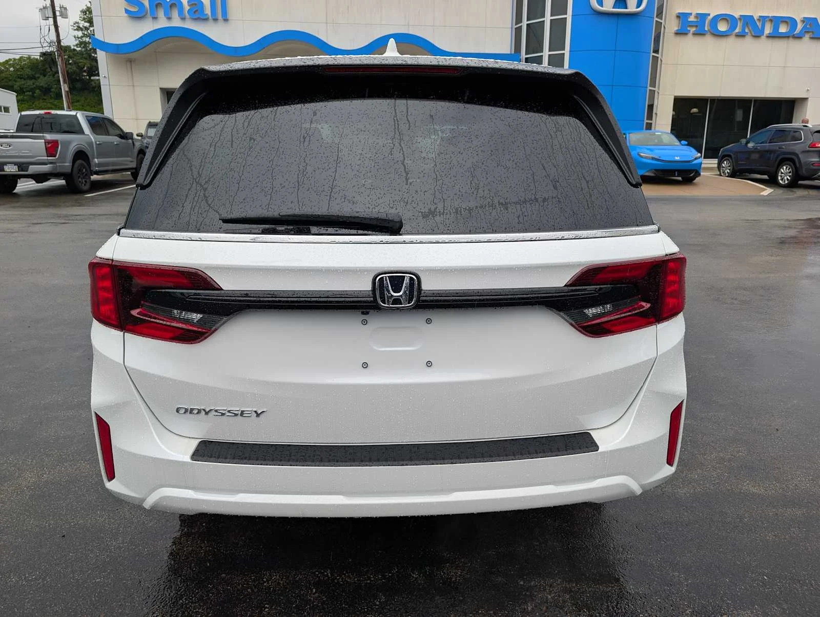New 2026 Platinum White Pearl Honda EX-L image 8