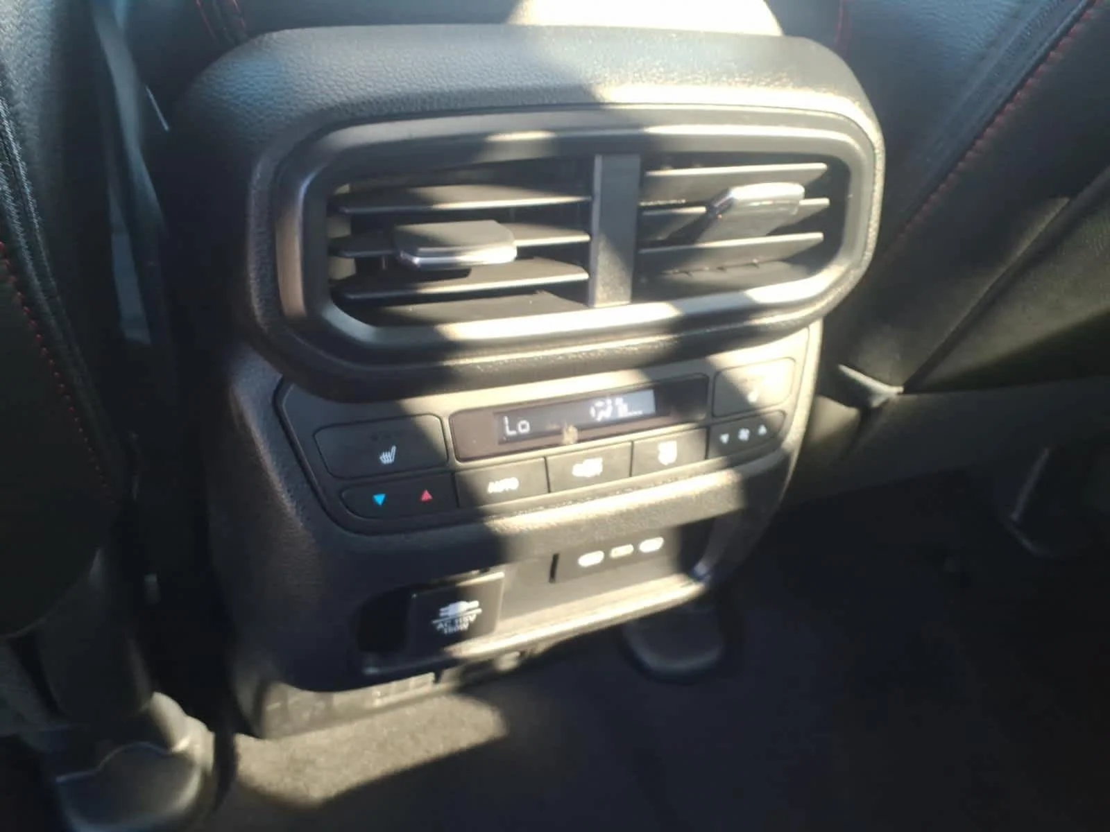 2025 Honda Passport Black Edition - Photo 13