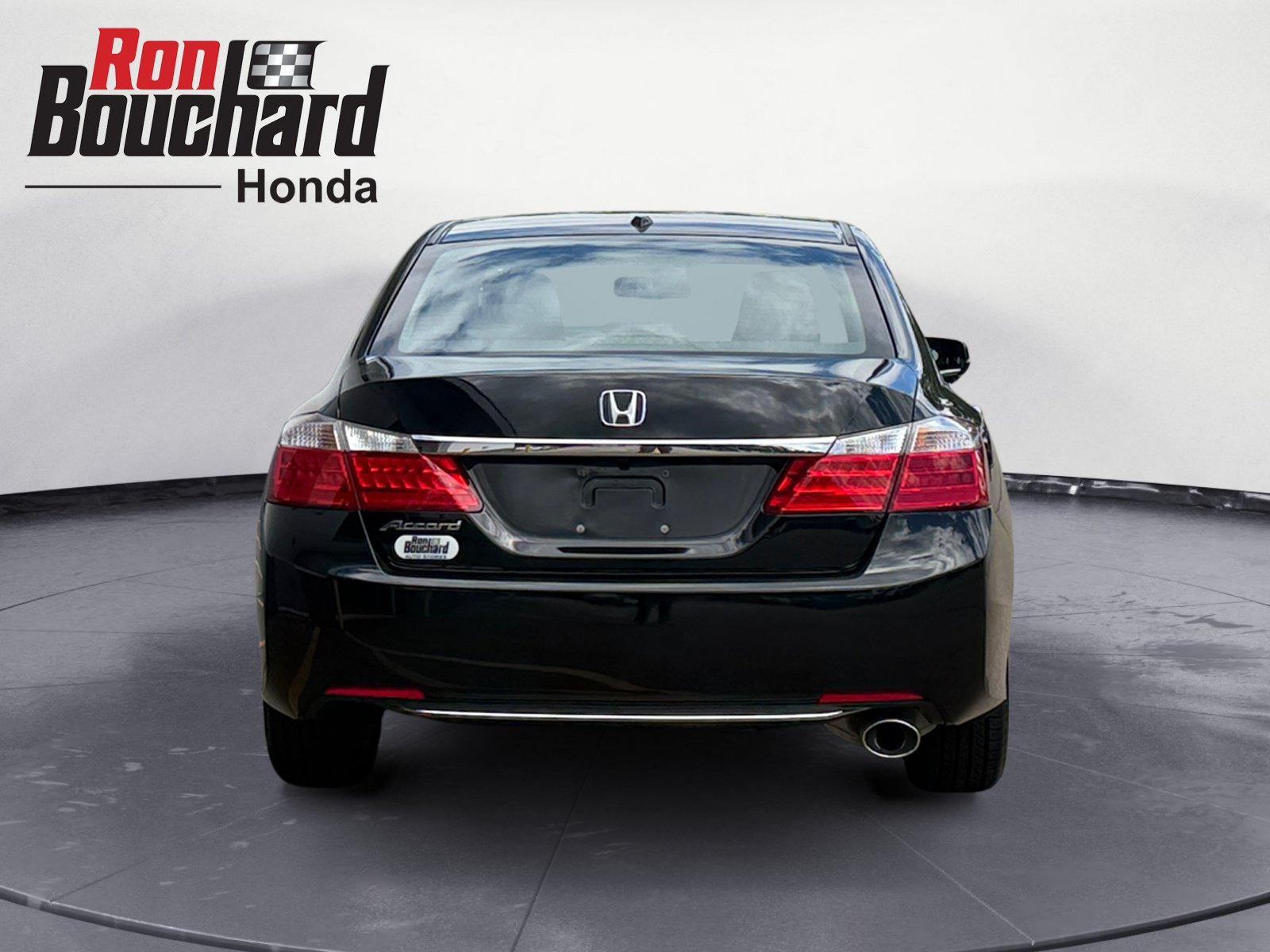 Used 2015 Black Honda EX-L image 3