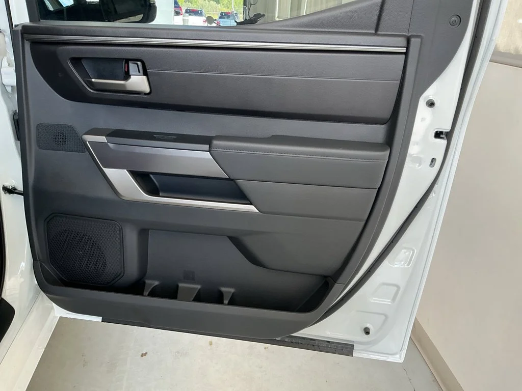 2026 Toyota Tundra SR5 - Photo 22