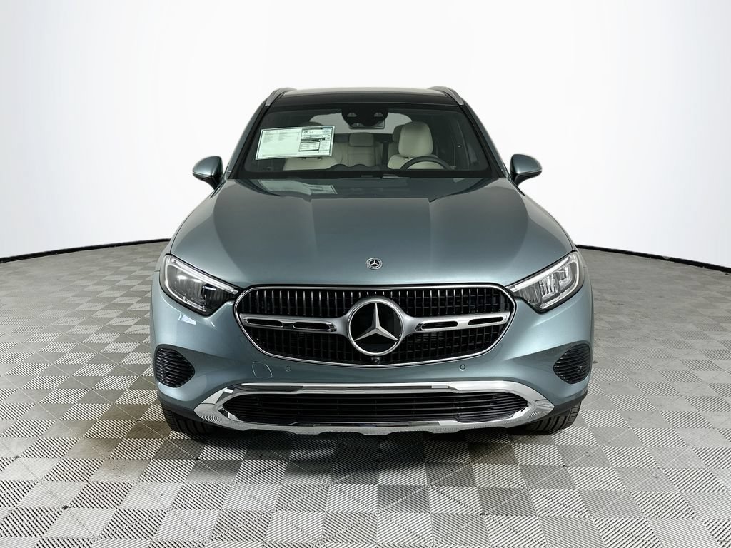 New 2026 Verde Silver Metallic Mercedes-Benz GLC 300 image 36