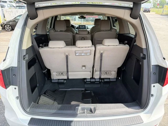 Used 2024  Honda EX-L image 22