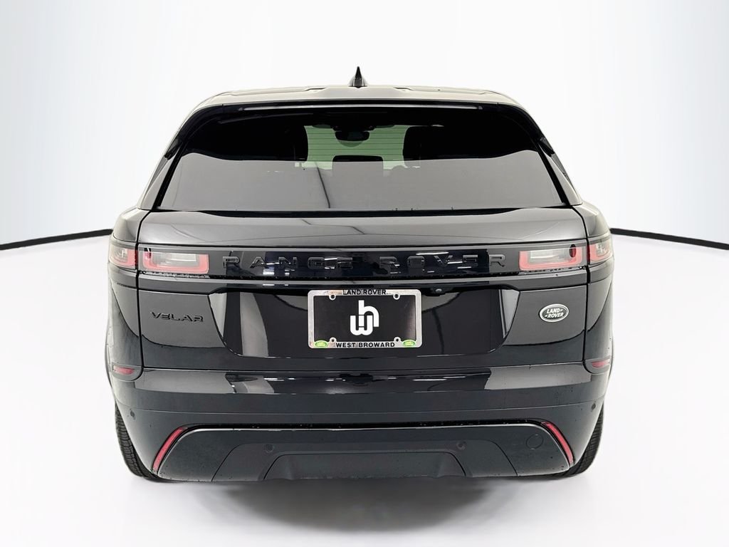 Used 2022 Black Land Rover S image 6
