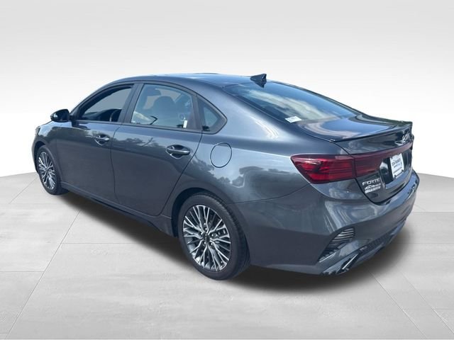 Used 2024 Gray Kia GT-Line image 3