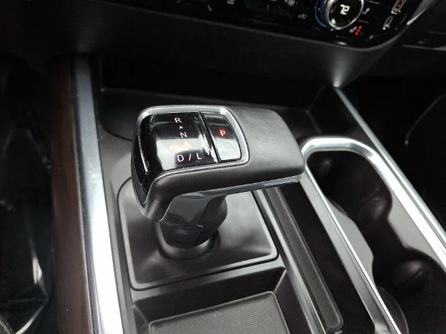 Used 2023 Black GMC SLT image 15