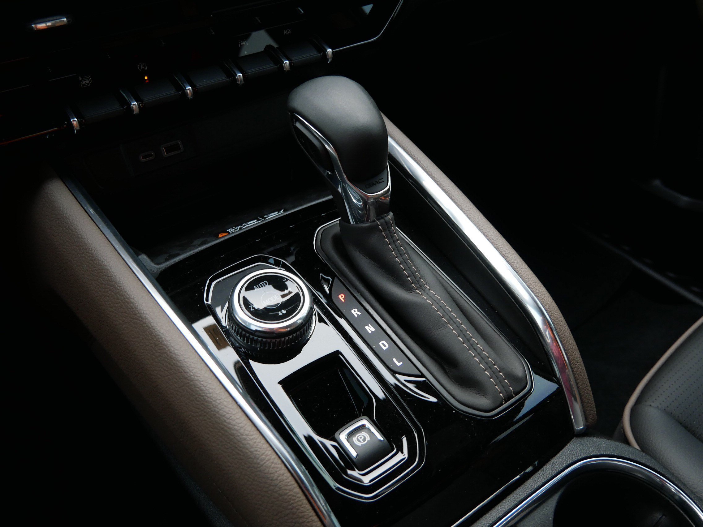 New 2026 Onyx Black GMC Denali image 9