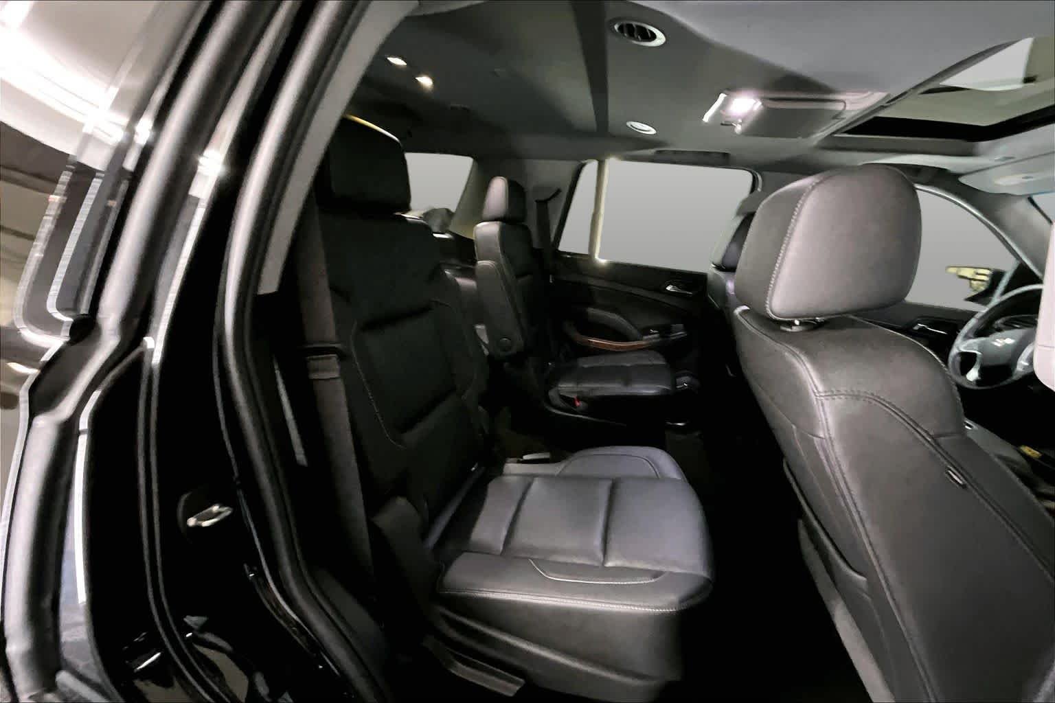 Used 2018 Black Chevrolet Premier image 20