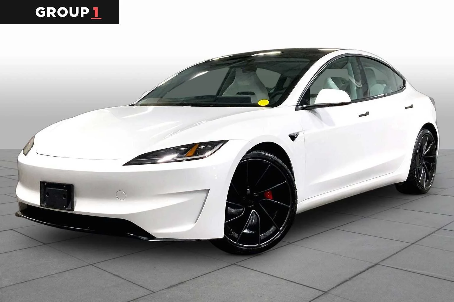 2025 Tesla Model 3 Performance's photo