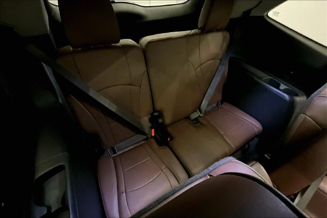 Used 2021 Ebony Twilight Metallic Buick Avenir image 33