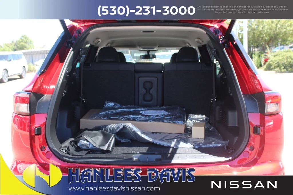 New 2026 Red Nissan SL image 10