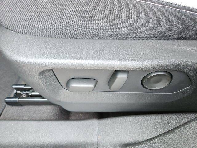 2025 Buick Envision Sport Touring - Photo 19