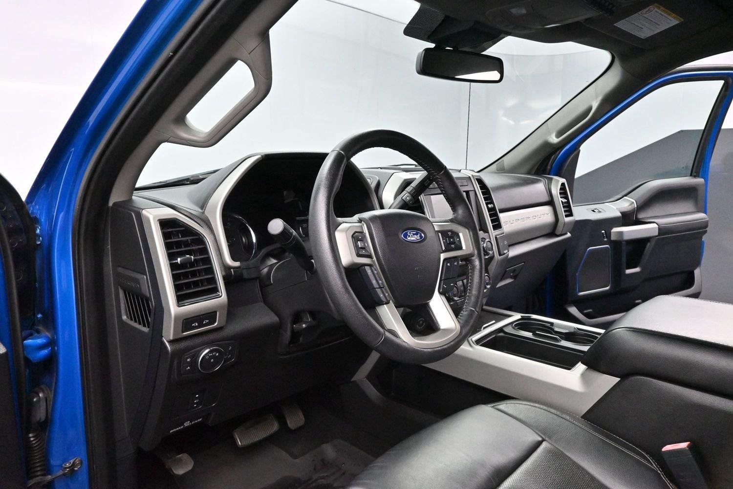Used 2020 Velocity Blue Ford Lariat image 16