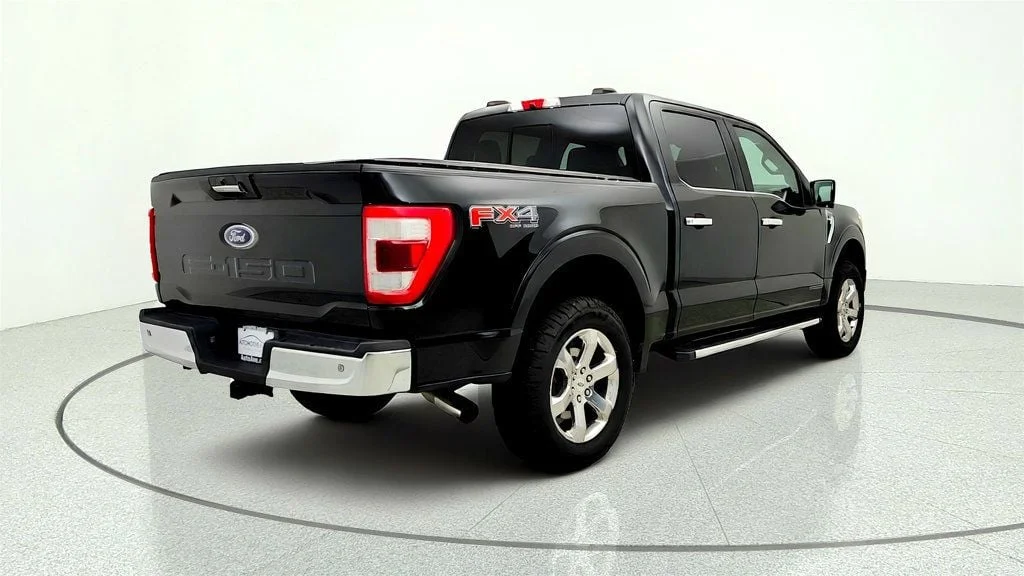 Used 2022 Agate Black Metallic Ford LARIAT 4WD SuperCrew 5.5
