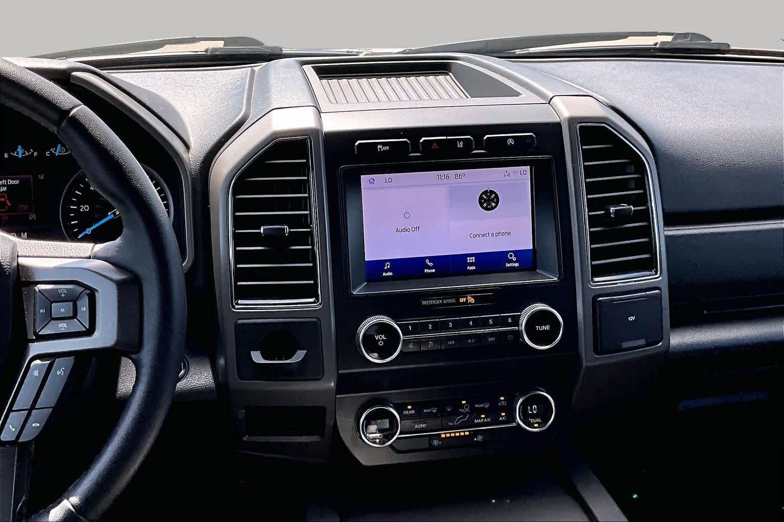 Used 2020 Star White Metallic Tri-Coat Ford XLT image 7