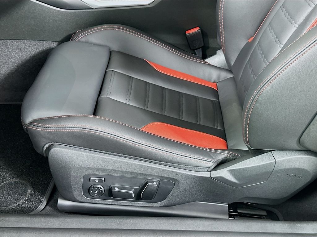 New 2026 Gray Metallic BMW Base image 21