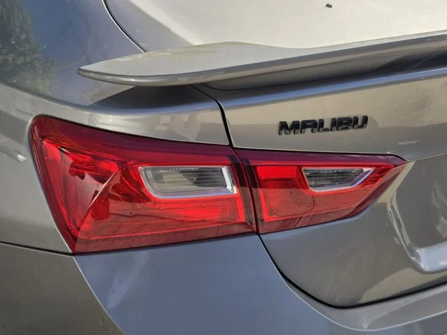Used 2022 Gray Chevrolet RS image 8