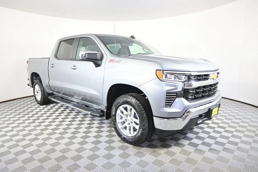 2026 Chevrolet Silverado 1500 LT - Photo 10