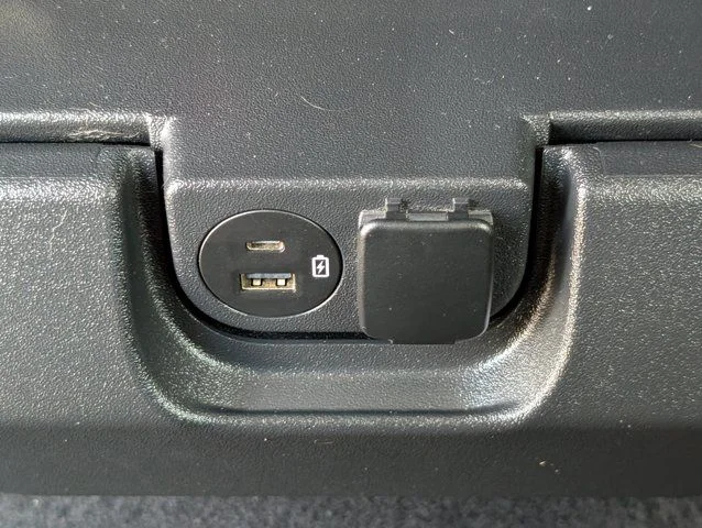 Used 2023 Gray Metallic Ford XLT image 29