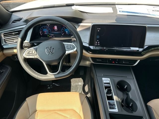 New 2026 Opal White Pearl Volkswagen 2.0T SE image 22